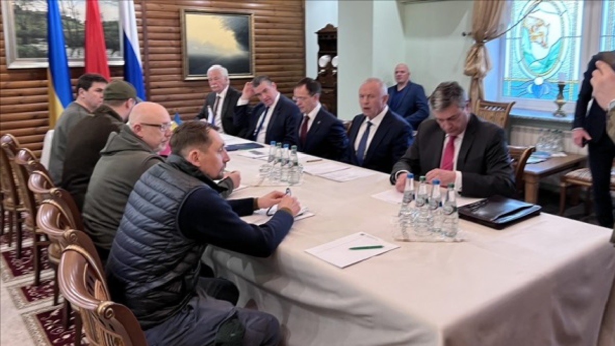 রাশিয়া-ইউক্রেন শান্তি আলোচনার প্রশংসা করেছে ডব্লিউএইচও