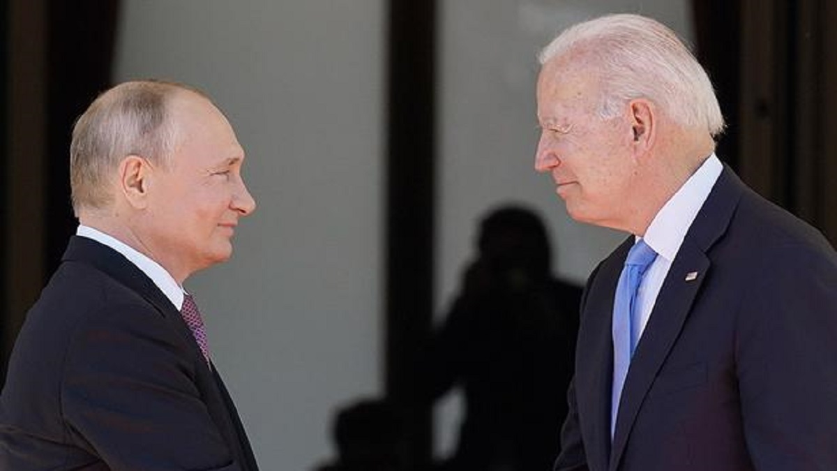 ভ্লাদিমির পুতিন যুদ্ধাপরাধী: মার্কিন প্রেসিডেন্ট