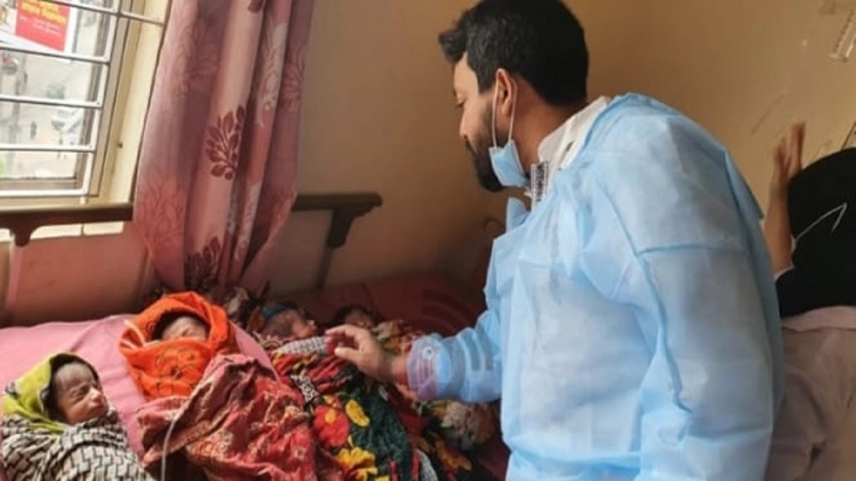 রংপুরের পর এবার কুমিল্লায় একসঙ্গে ৪ সন্তানের জন্ম দিলেন মা