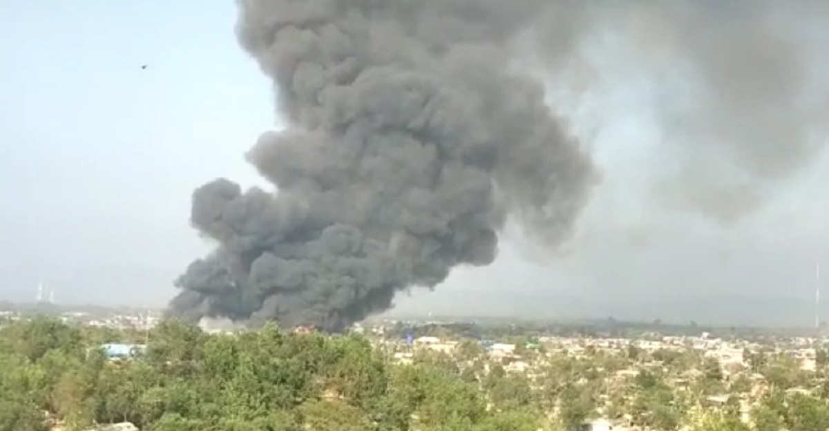 কুতুপালং রোহিঙ্গা ক্যাম্পের আগুন নিয়ন্ত্রণে, দগ্ধ হয়ে এক শিশুর মৃত্যু