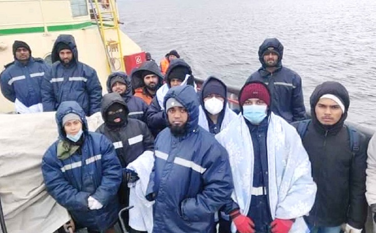 রোমানিয়া পৌঁছেছেন বাংলাদেশি ২৮ নাবিক: পররাষ্ট্রমন্ত্রী