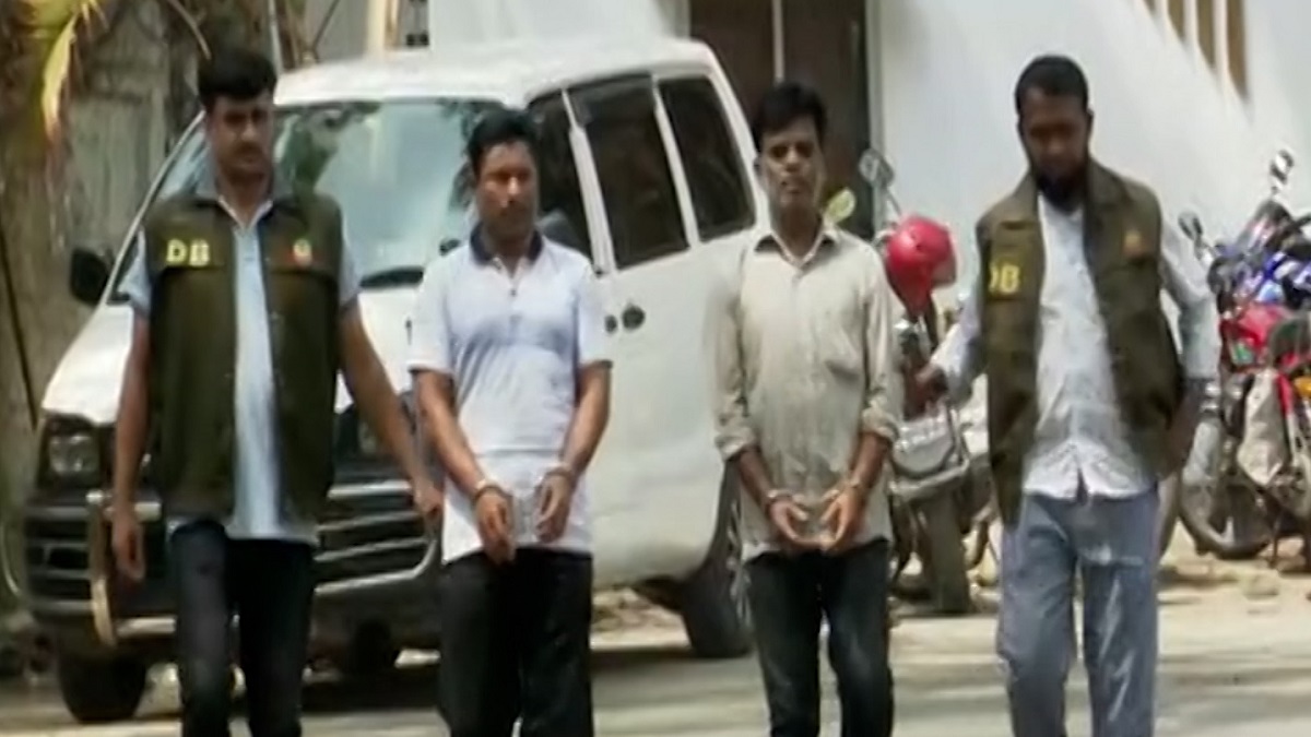 আয়ুর্বেদিক ওষুধ কারখানার আড়ালে নকল অ্যালোপ্যাথিক ওষুধ তৈরি, আটক ২