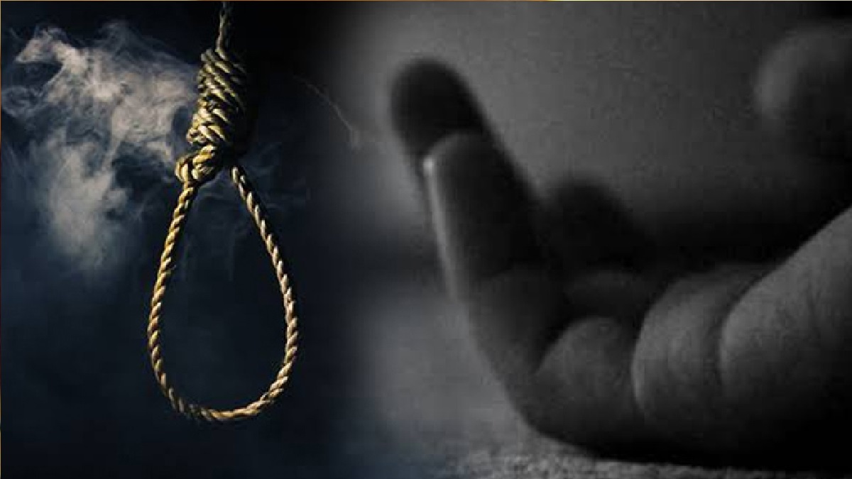 খালাতো বোনের বাসায় বেড়াতে এসেছিল জাহিদ, মিললো পা ভাঁজ করা ঝুলন্ত লাশ