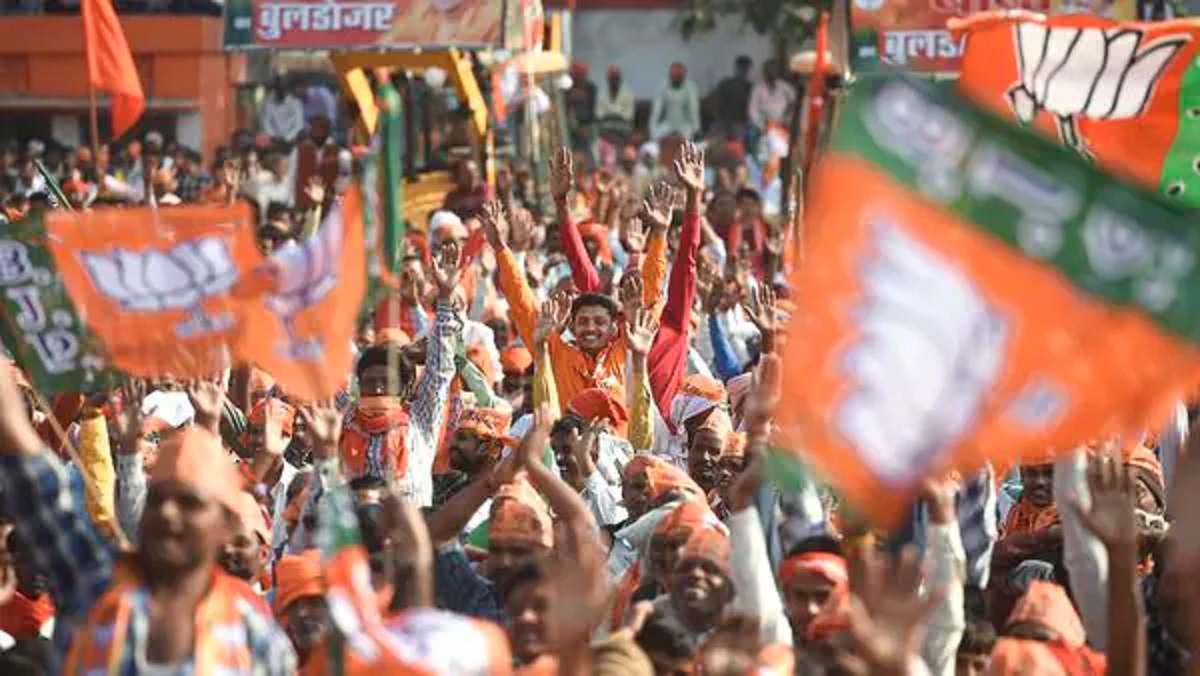 ধর্ম নিয়ে নতুন বিতর্ক ভারতে, মন্দিরের বাইরে ব্যবসা করতে পারবে না মুসলিমরা