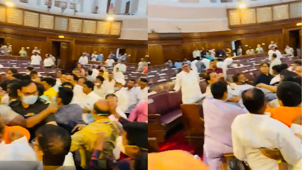 পশ্চিমবঙ্গের বিধানসভায় মারামারি (ভিডিও)