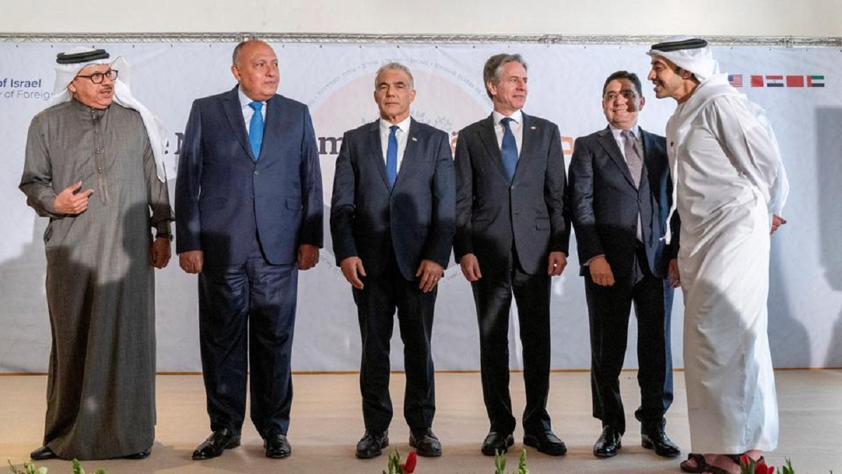 ইরানের বিরুদ্ধে ব্যবস্থা নিতে ইসরায়েল ও চার আরব দেশের সাথে ব্লিঙ্কেনের বৈঠক