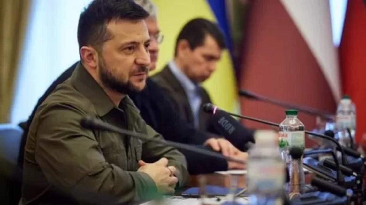 ফ্রান্স রাশিয়াকে ভয় পায়, আর জার্মানি তার অর্থনীতি নিয়ে চিন্তিত: জেলেনস্কি