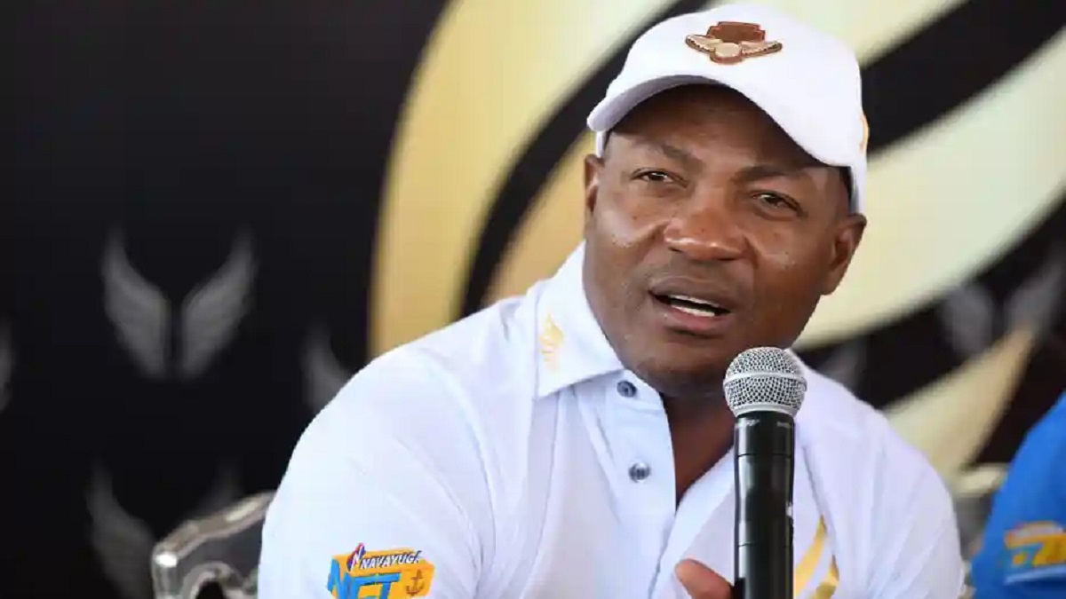 জাতীয় দলকে উপেক্ষা করে ফ্র্যাঞ্চাইজি লিগে আগ্রহ, ক্ষোভ লারার