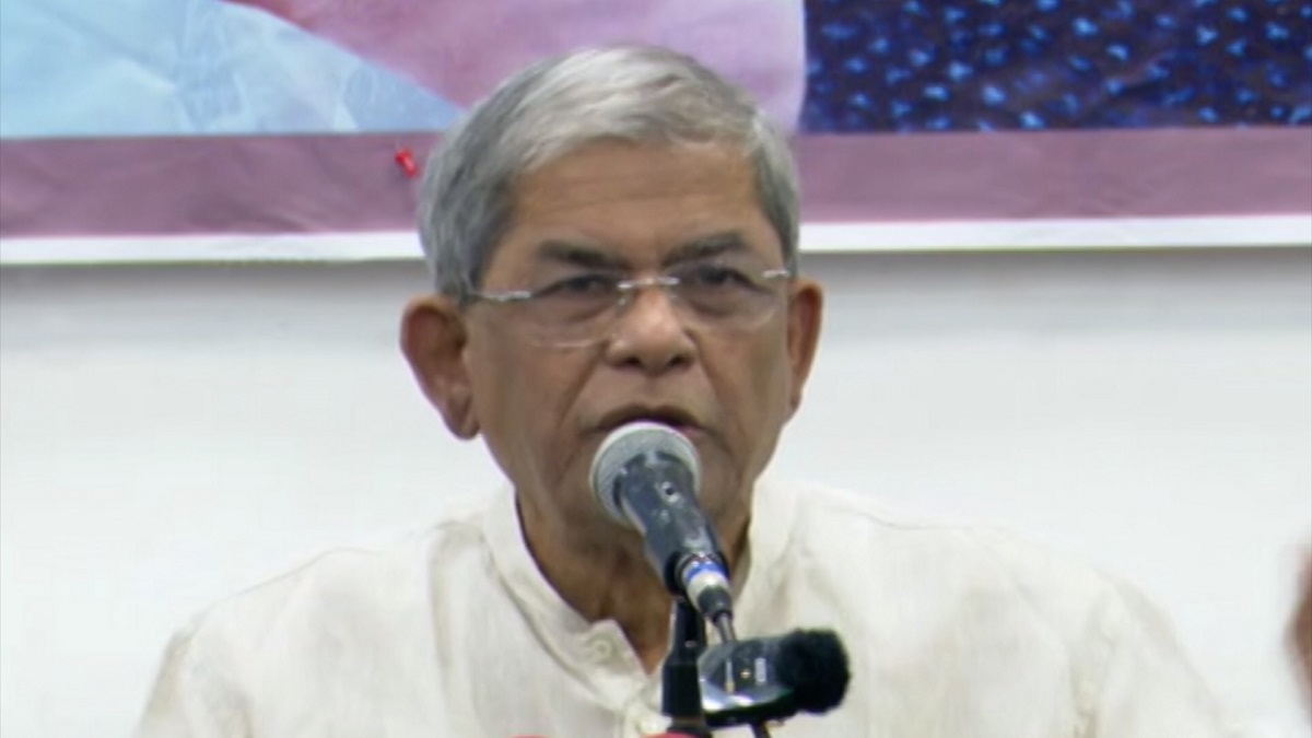 সরকার পরিবর্তন হলে জবাবদিহি করতে হবে: পুলিশ কর্মকর্তার উদ্দেশে ফখরুল