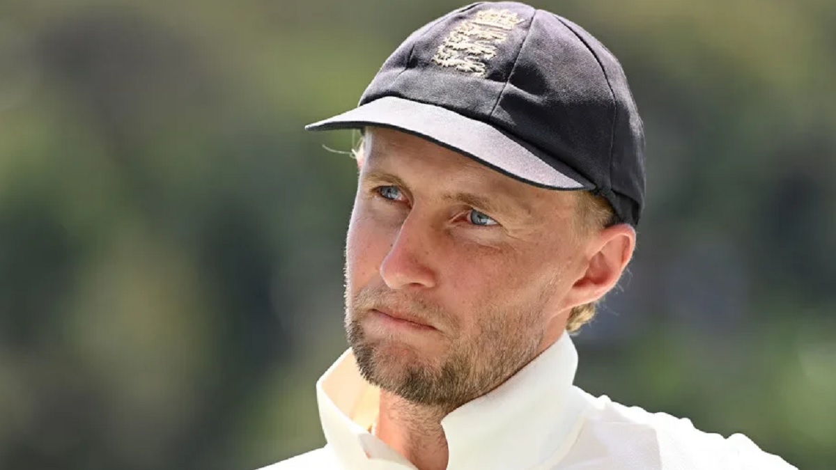 রুটের পদত্যাগ চান ক্ষিপ্ত সাবেক তিন অধিনায়ক