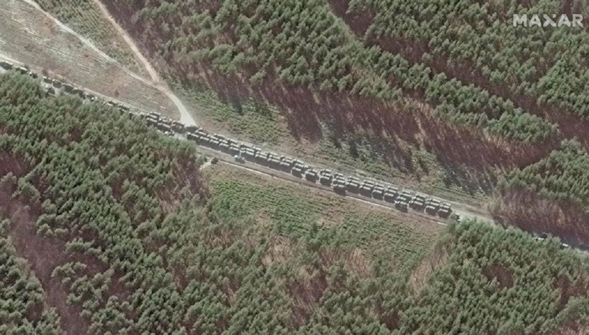 থমকে আছে কিয়েভের অভিমুখে ৪০ মাইল দীর্ঘ সেই রুশ সেনাবহর