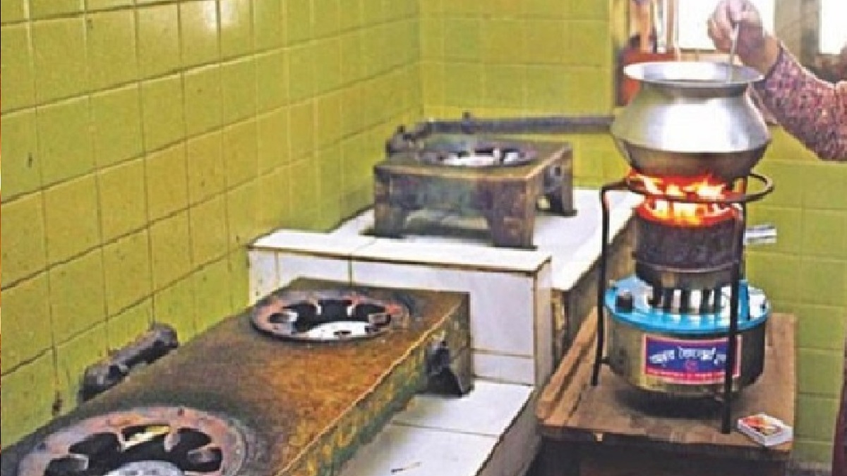 রাজধানীতে কেন এমন ভয়াবহ গ্যাস সংকট?