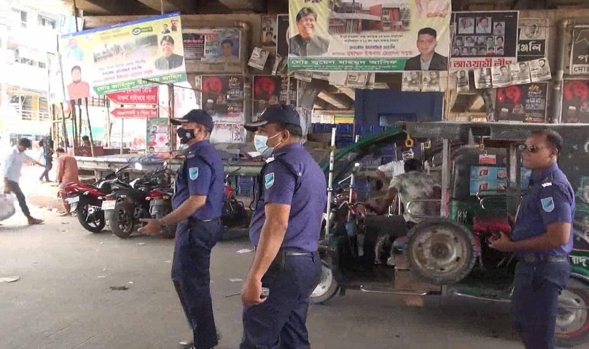 ঈদে জনভোগান্তি কমাতে ঢাকা-ময়মনসিংহ মহাসড়কে অবৈধ স্থাপনা উচ্ছেদ
