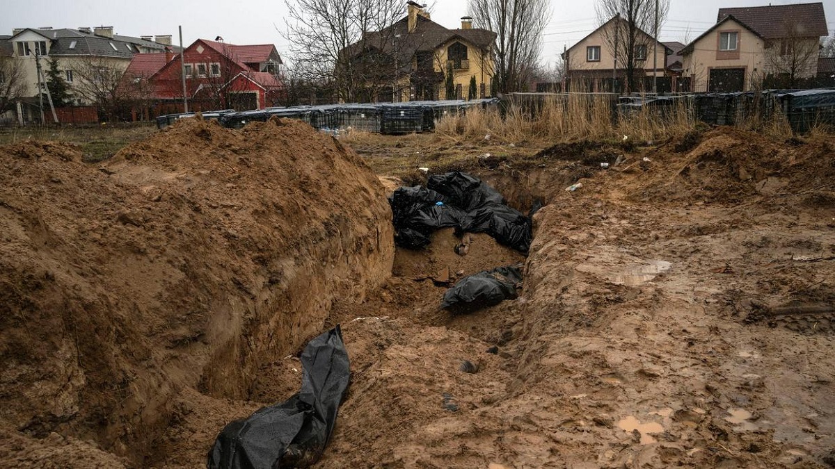 কিয়েভে আরও একটি গণকবরের সন্ধান
