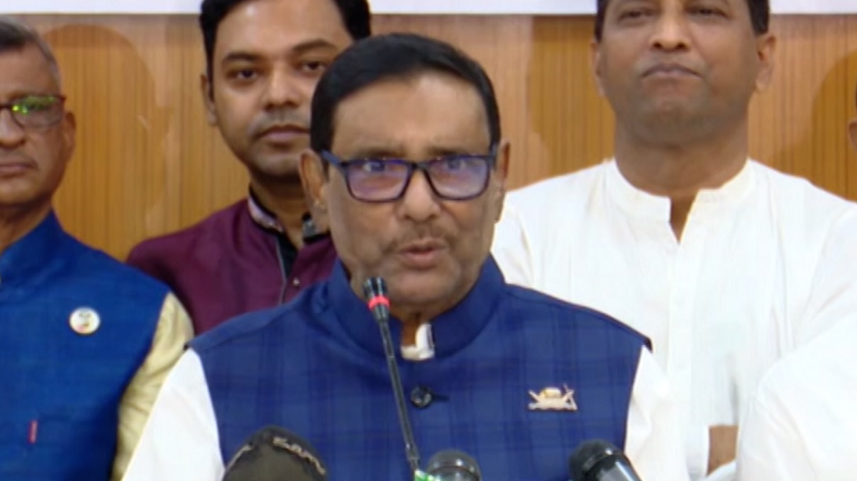 ‘গাধার মতো পানি ঘোলা করে হলেও নির্বাচনে আসবে বিএনপি’