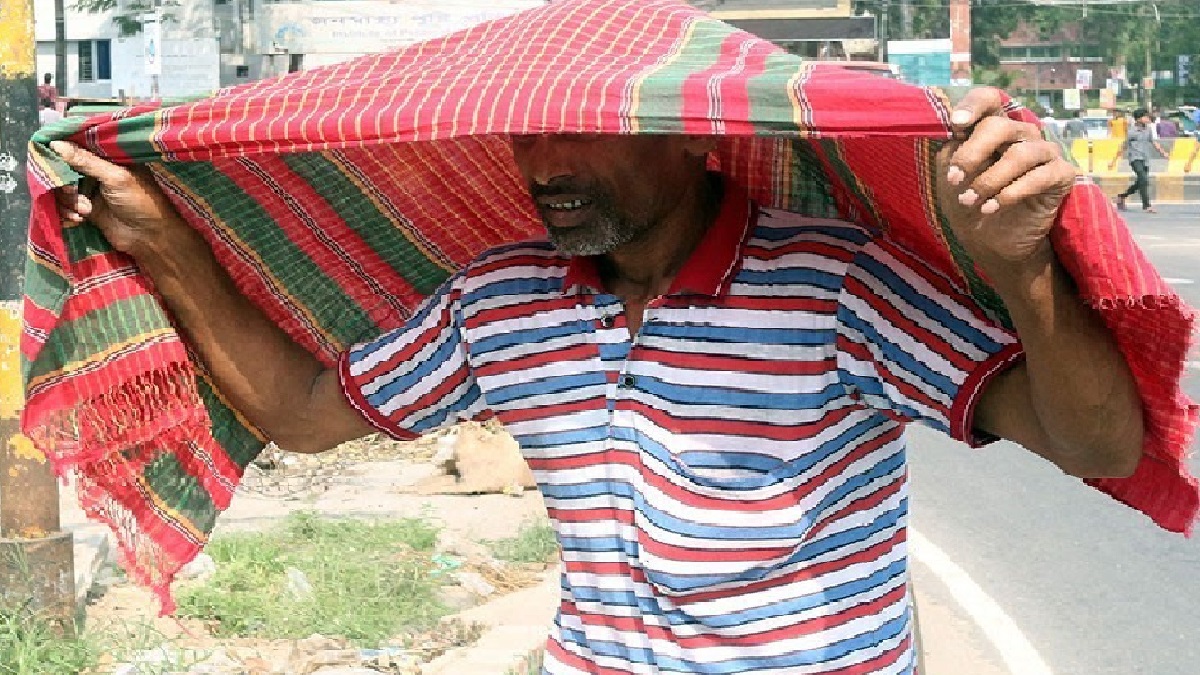 তীব্র দাবদাহে হাঁসফাঁস দক্ষিণ-পশ্চিমাঞ্চলে