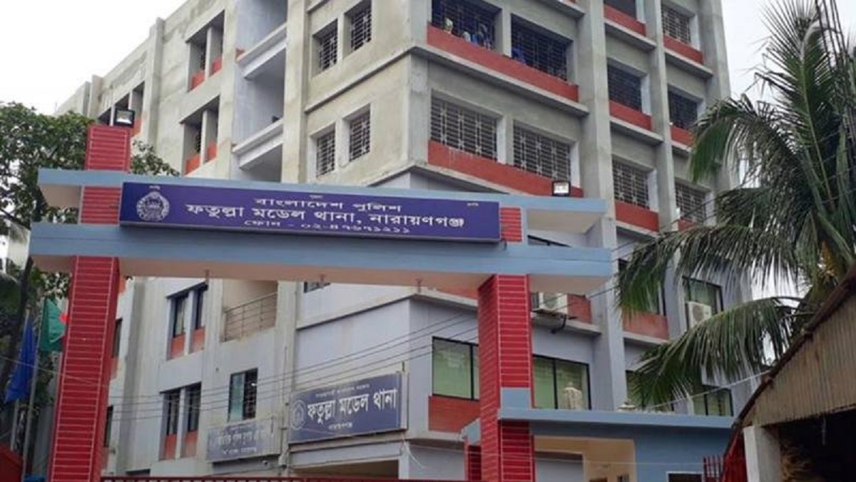 ফতুল্লায় কিশোরী ধর্ষণ, অভিযুক্ত ইমাম গ্রেফতার