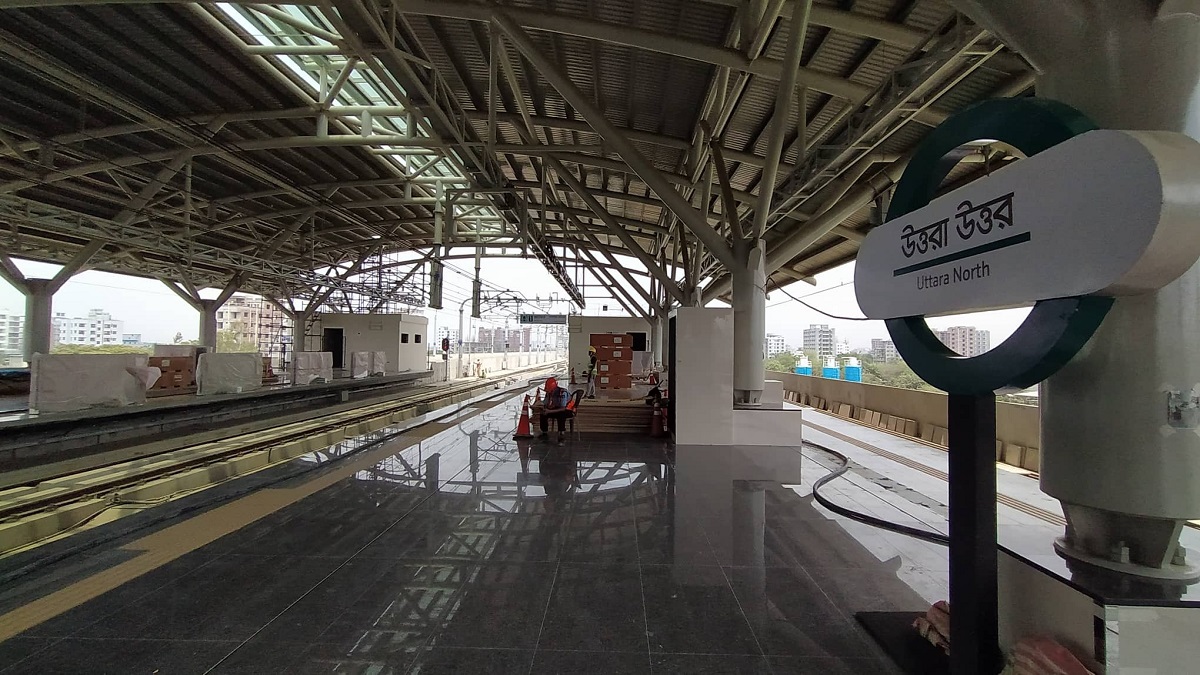 কেমন হচ্ছে মেট্রোরেলের প্লাটফর্ম, দেখুন ছবিতে