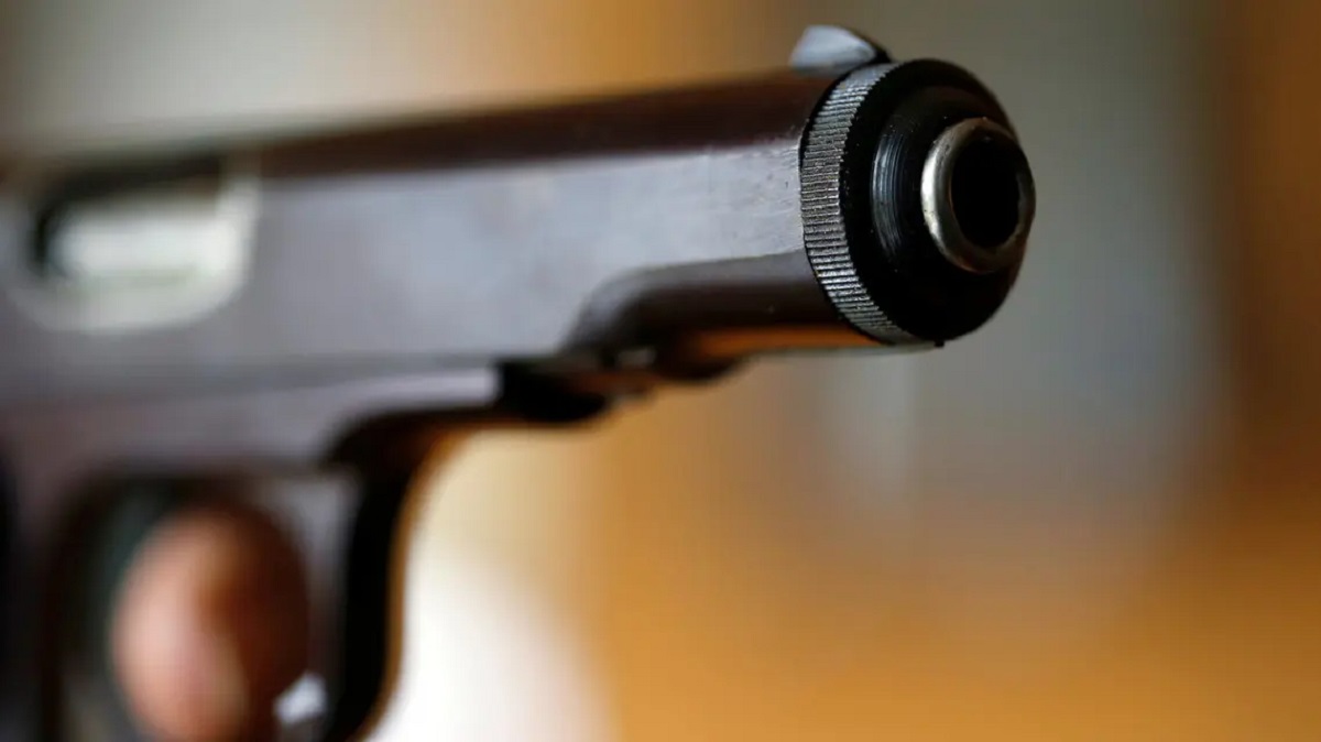 রাশিয়ায় বন্দুক হামলা; নিহত ৩