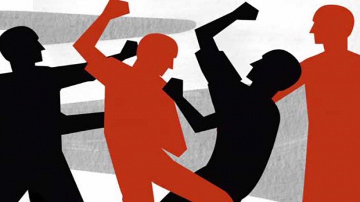 মোবাইল চুরি; ‘ফকিরের গণনায়’ নাম আসা নিয়ে সংঘর্ষে আহত ৭