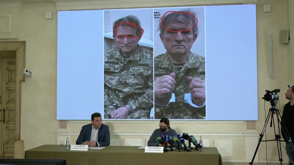 রুশ বাহিনীর হাতে দুই ব্রিটিশ সেনা আটক; পুতিনের মিত্রকে মুক্তি দিলে ছাড়া পাবে