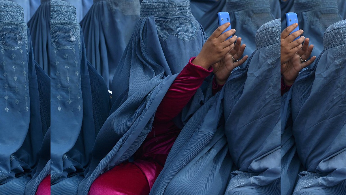 পোশাক নিয়ে তালেবানের নতুন কড়াকড়িকে কীভাবে দেখছেন নারীরা?