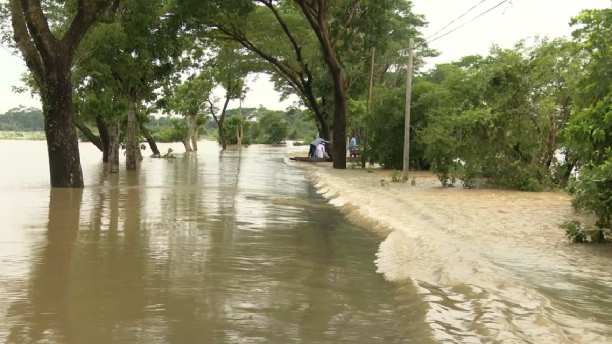 মেঘালয়ে ভারি বর্ষণে সিলেটে বন্যা পরিস্থিতির অবনতি