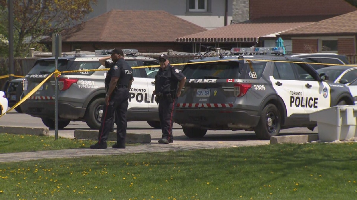টরেন্টোতে সন্দেহভাজন অস্ত্রধারী নিহত