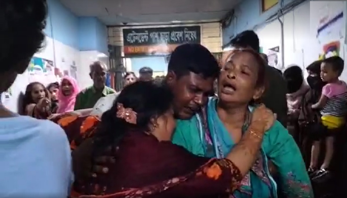 শ্যামপুরের ইকোপার্কে রোলার কোস্টার থেকে পড়ে স্কুলছাত্রের মৃত্যু