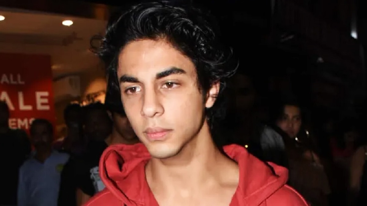 ‘ঘুম না এলে গাঁজা খেতেন আরিয়ান’