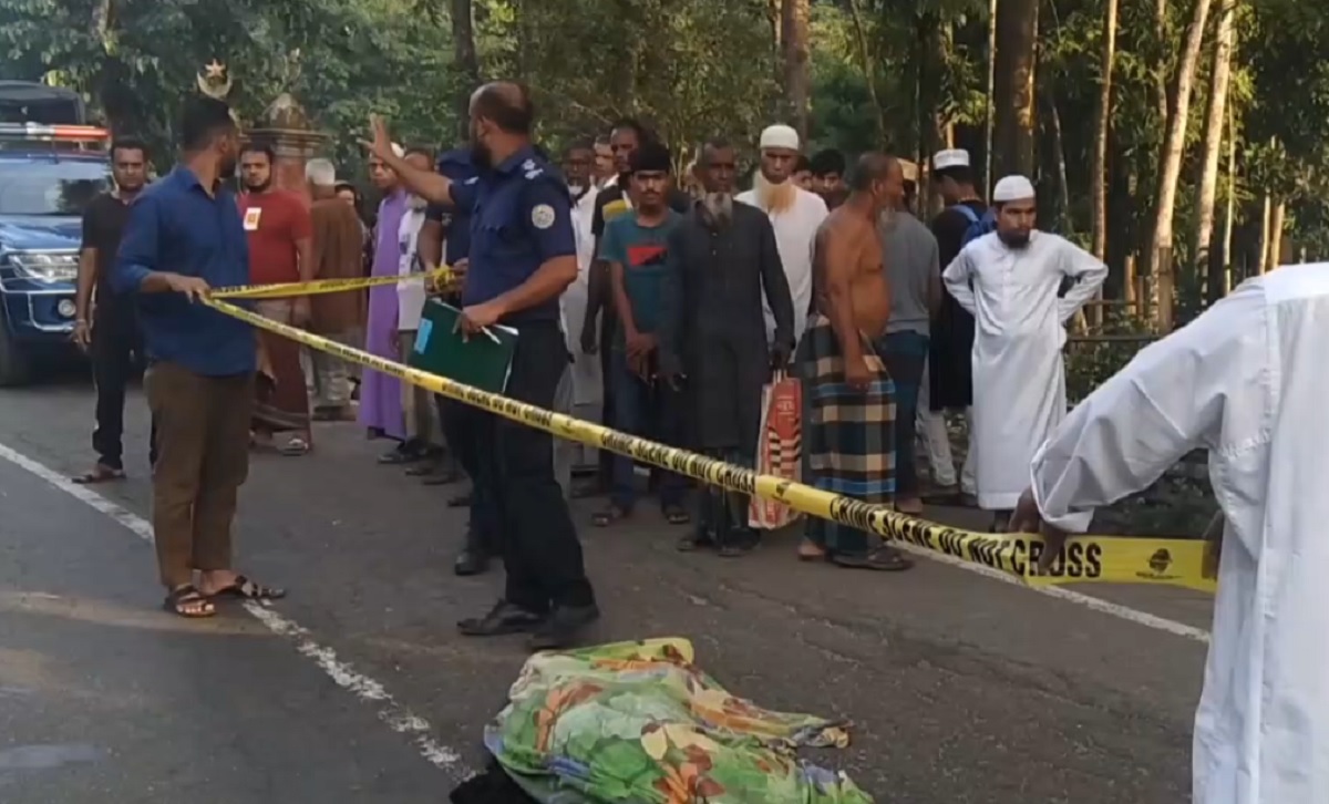 বরিশালে ট্রাকের ধাক্কায় নারীর মৃত্যু