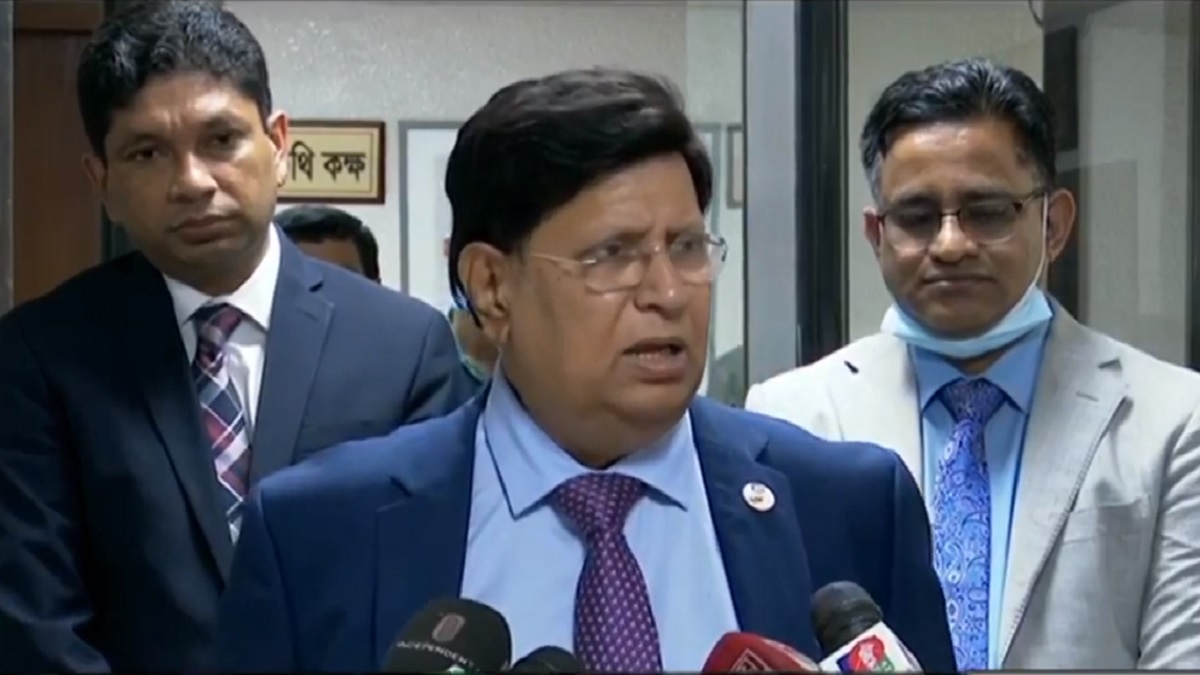 আমিরাতের প্রয়াত প্রেসিডেন্টের প্রতি শ্রদ্ধা জানাতে সন্ধ্যায় ঢাকা ছাড়ছেন পররাষ্ট্রমন্ত্রী