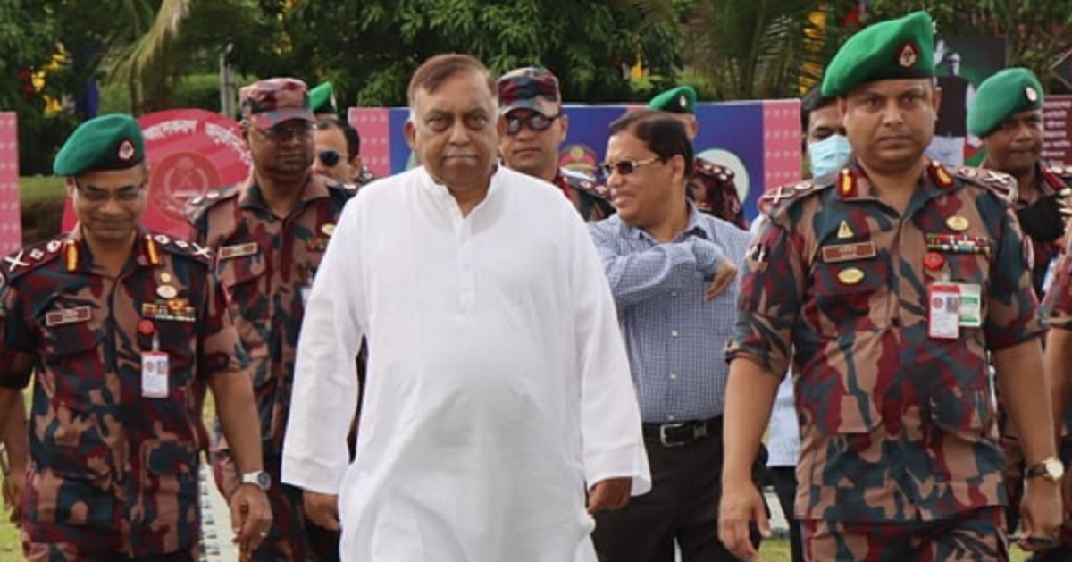 মাদক ব্যবসা রোধে কঠোর থেকে কঠোরতর হতে হবে: স্বরাষ্ট্রমন্ত্রী