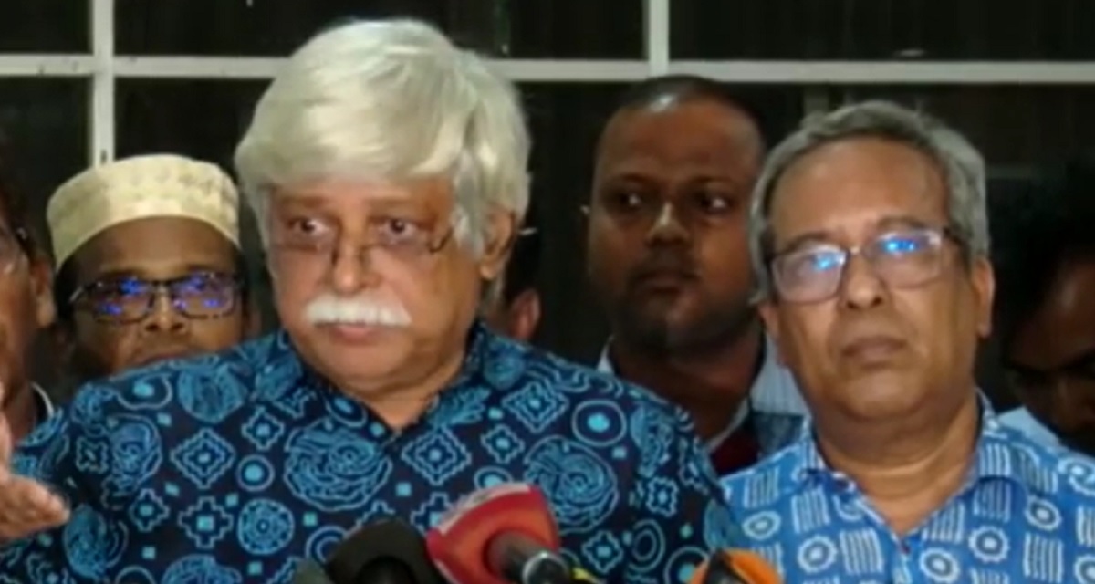 এক টুকরো কাগজ মানে কোথাও গাছ কাটা পড়েছে, ইভিএম নিয়ে জাফর ইকবাল