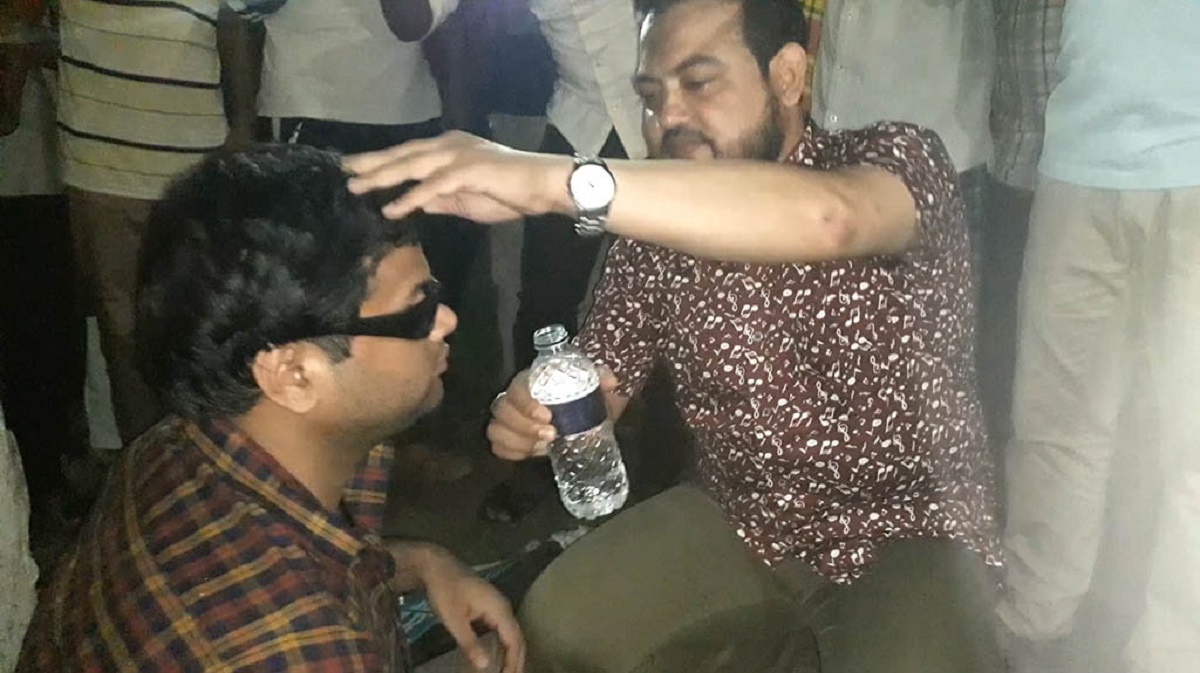 জেলা প্রশাসকের আশ্বাসে অনশন স্থগিত করলেন দৃষ্টি প্রতিবন্ধী ঢাবি ছাত্র শাহীন