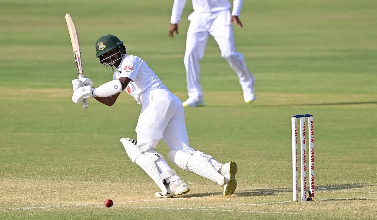 তামিম-জয়ের ব্যাটে শেষ সেশন বাংলাদেশের