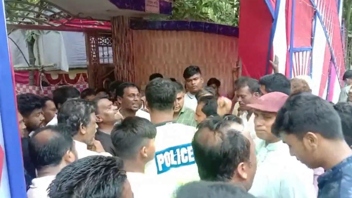 খাবার সংকট হওয়ায় বর-কনে পক্ষের সংঘর্ষ, আহত অন্তত ১০