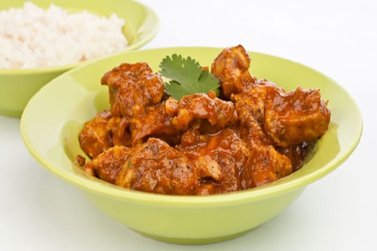 তেল ছাড়া মুরগির মাংস রান্না করবেন যেভাবে