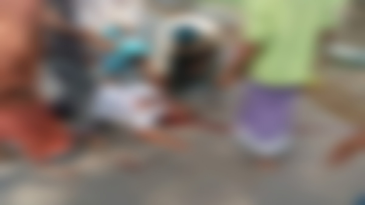 পটুয়াখালীর দুমকিতে ট্রলি চাঁপায় পথচারী নিহত