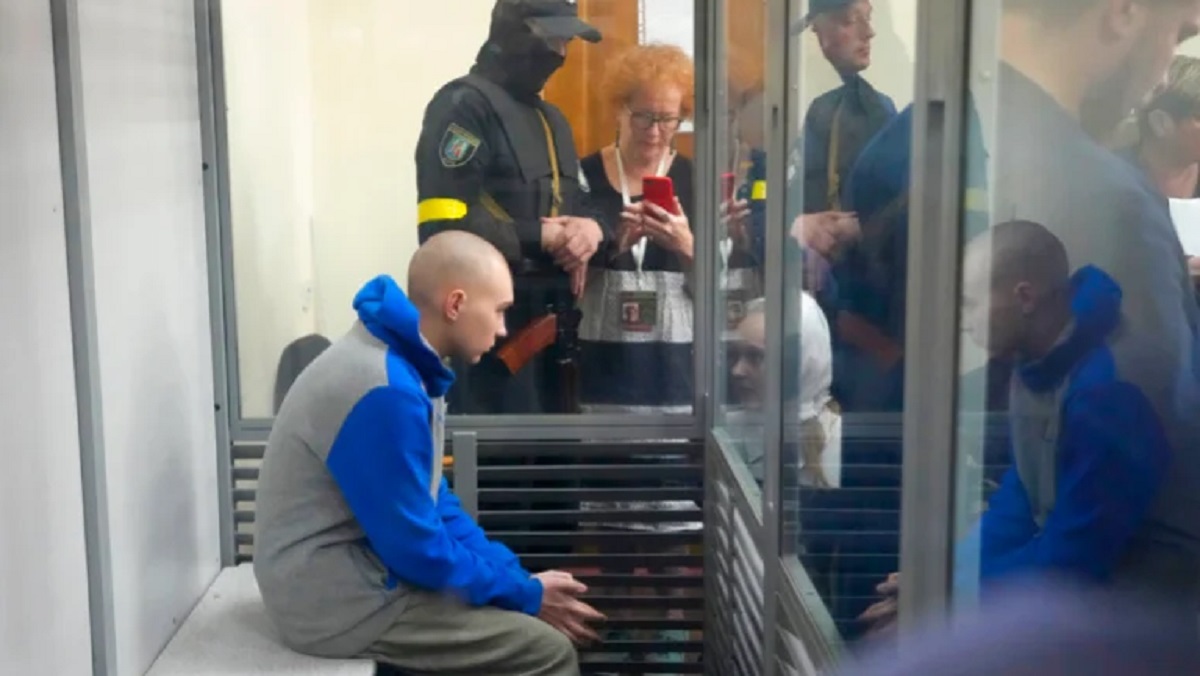 প্রথমবারের মতো এক রুশ সেনার বিচার শুরু করলো ইউক্রেন