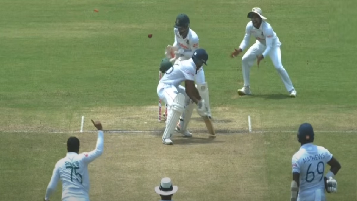 লঙ্কান অধিনায়কের স্ট্যাম্প উপড়ে নিলেন সাকিব