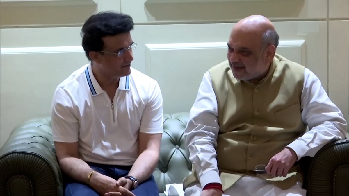 সৌরভ গাঙ্গুলীর বাসায় অমিত শাহ; চলছে নানা গুঞ্জন