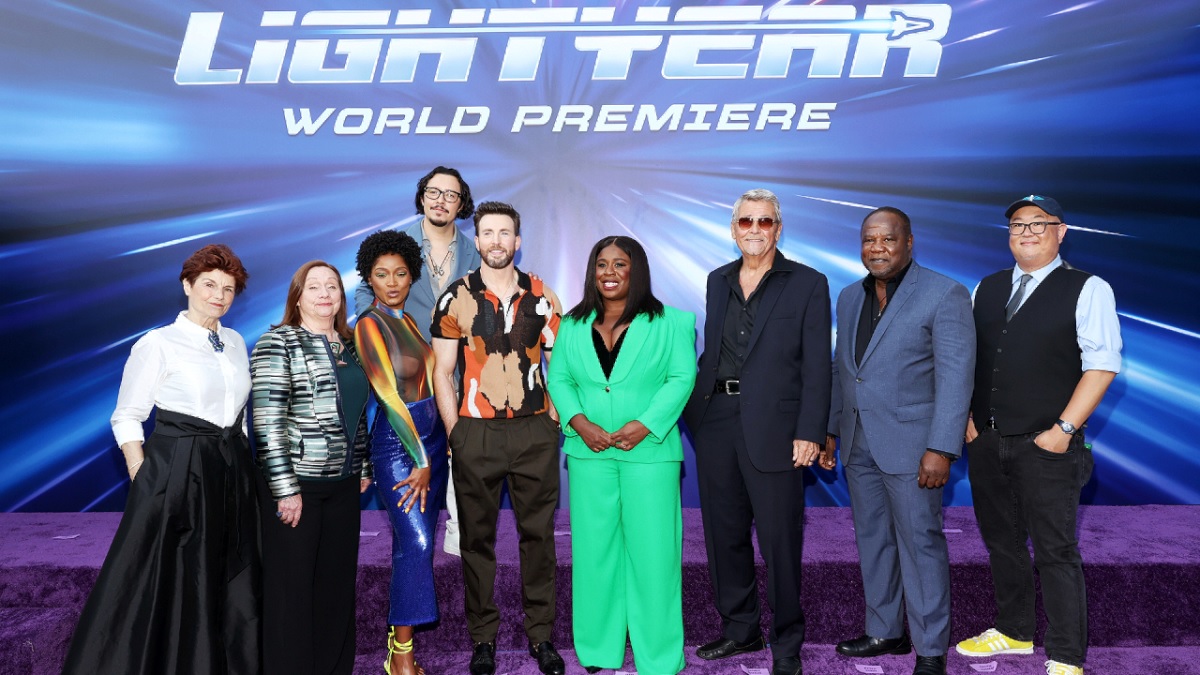 লস এঞ্জেলেসে অনুষ্ঠিত হলো ‘লাইট ইয়ার’ এর প্রিমিয়ার
