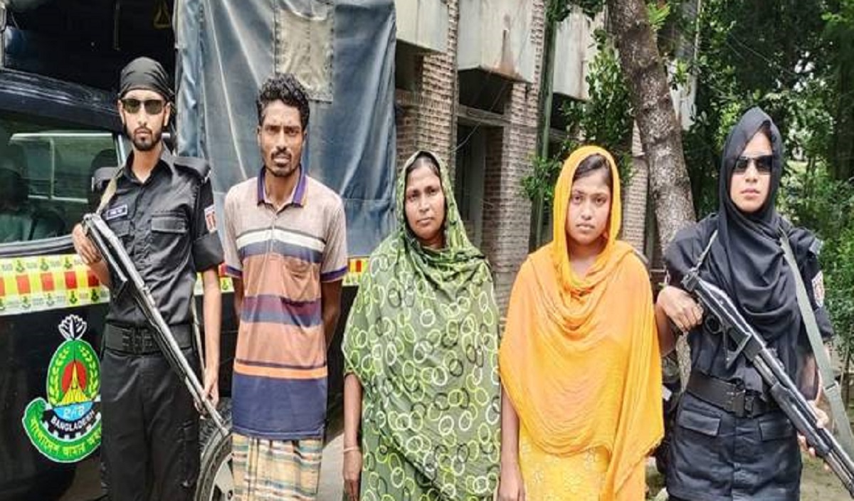 ভারতে পালানোর সময় ঝিনাইদহে হত্যা মামলার ৩ আসামি গ্রেফতার