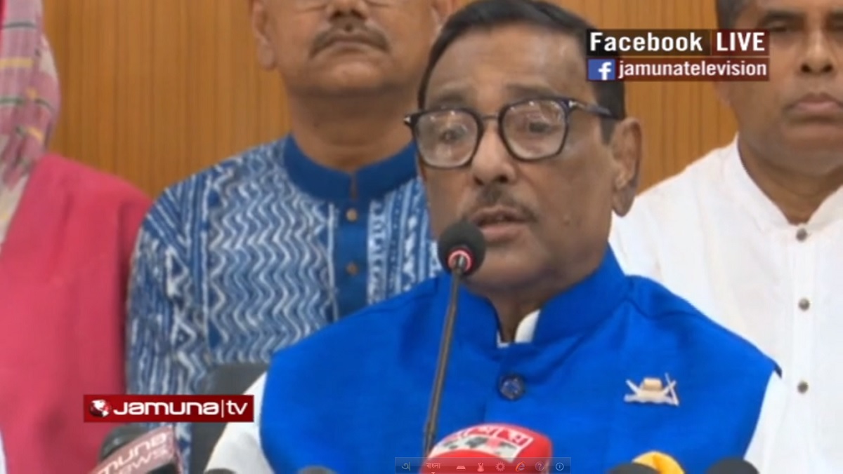 খালেদা জিয়ার কিছু হলে সরকারকে কেন দায় নিতে হবে, কাদেরের প্রশ্ন