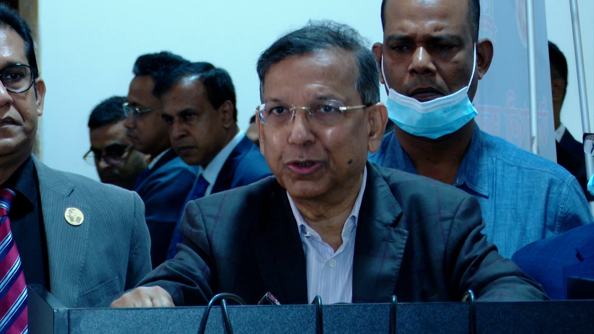 পদ্মা সেতু উদ্বোধনে খালেদা জিয়াকে আমন্ত্রণে আইনি কোনো বাধা নেই: আইনমন্ত্রী