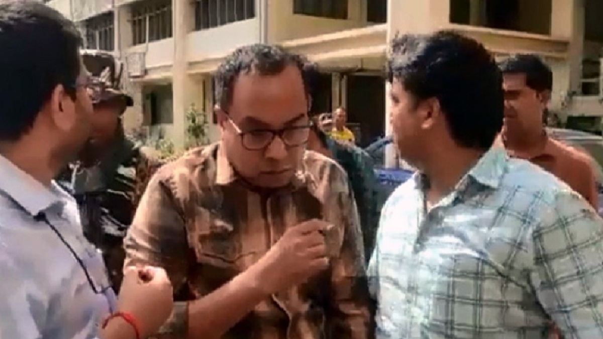 আজ আবার কলকাতার আদালতে তোলা হবে পি কে হালদারকে