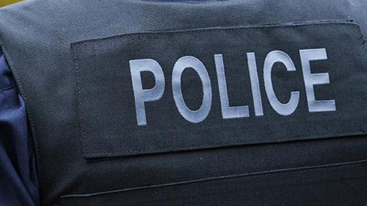 বাংলামোটরে বাসচাপায় পুলিশ কন্সটেবল নিহত