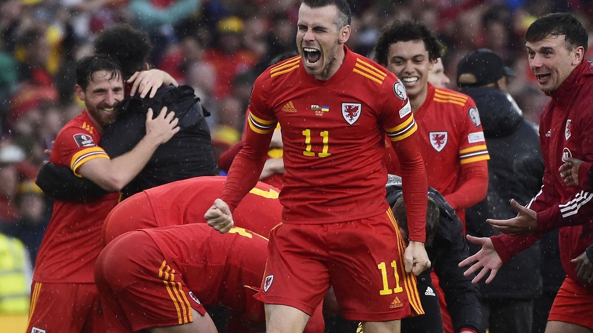 ইউক্রেনকে হারিয়ে ৬৪ বছর পর বিশ্বকাপে ওয়েলস