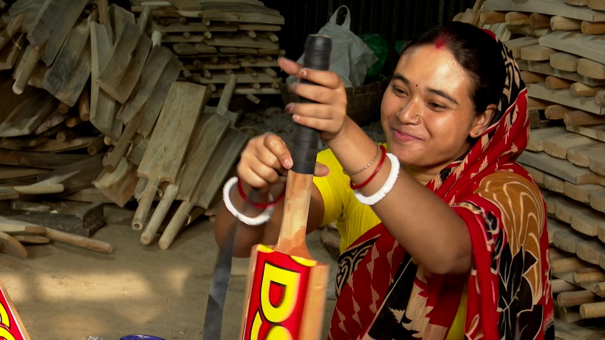 অনুন্নত এলাকাটিই পূরণ করছে সারাদেশের বেশিরভাগ ক্রিকেট ব্যাটের চাহিদা
